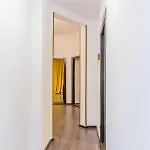 Chateau: Upscale In Bucharest's Historical Center! Apartahotel Bucarest