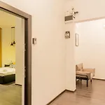 Chateau: Upscale In Bucharest's Historical Center! Apartahotel Bucarest