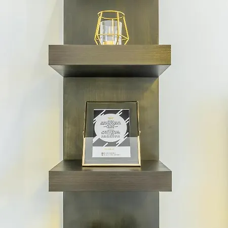 Chateau: Upscale In Bucharest's Historical Center!