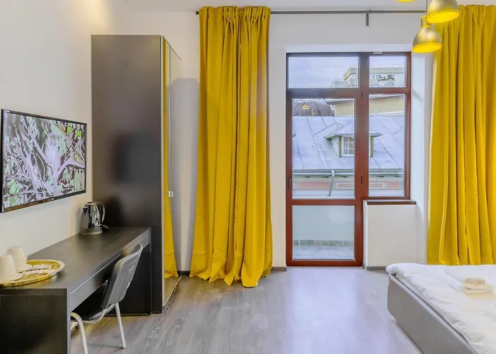 Chateau: Upscale In Bucharest's Historical Center! Hotel de apartamente Bucureşti