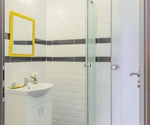 Hotel de apartamente Chateau: Upscale In Bucharest's Historical Center! Bucureşti