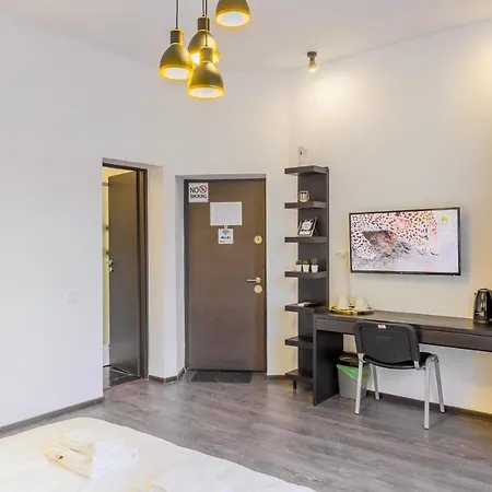 Hotel apartamentowy Chateau: Upscale In Bucharest's Historical Center! 3*