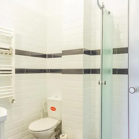 Chateau: Upscale In Bucharest's Historical Center! Hotel apartamentowy 3*