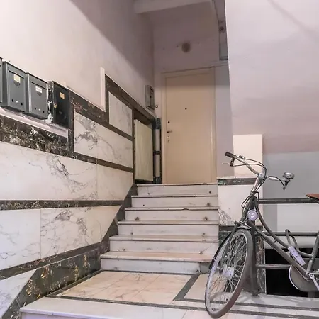 Ξενοδοχείο με διαμερίσματα Chateau: Upscale In Bucharest's Historical Center! *